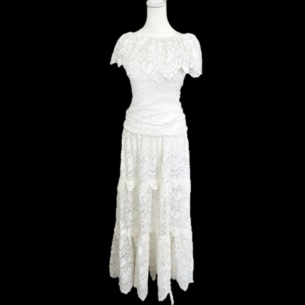 Knightcap by Carisa Rene Size 1 White Lace Gown